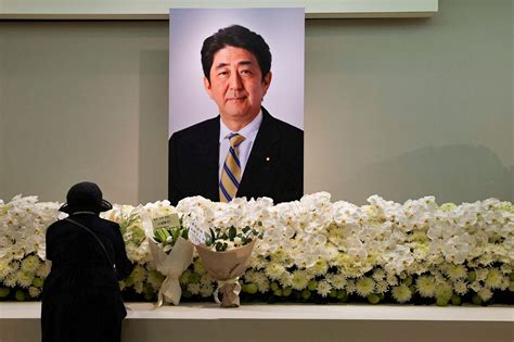 abe's photo.